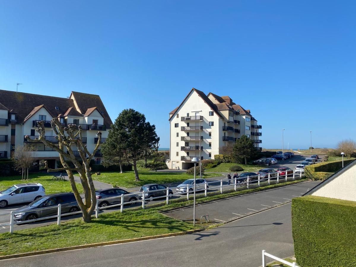 Cabourg T2 Cosy Avec Acces Direct Plage Екстер'єр фото